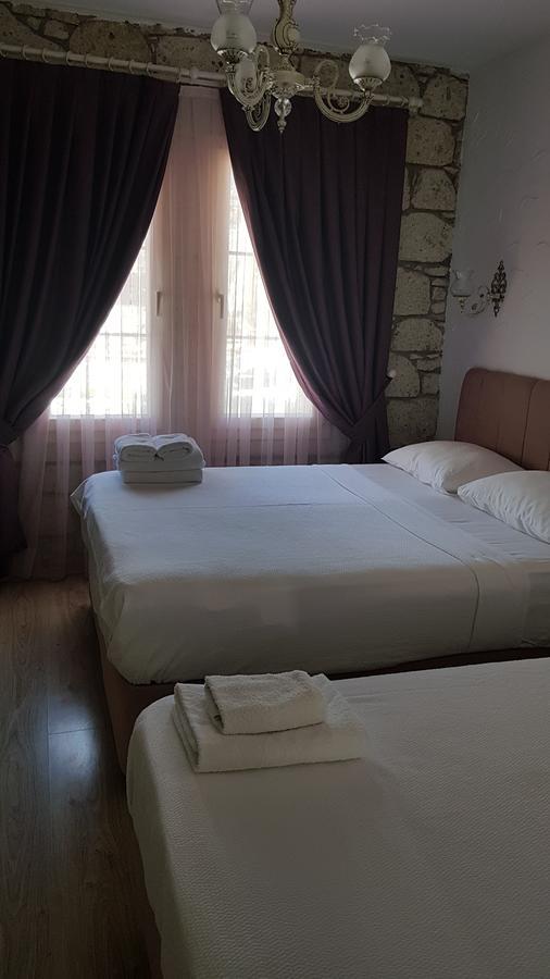 Alacati Alaris Hotel Екстер'єр фото
